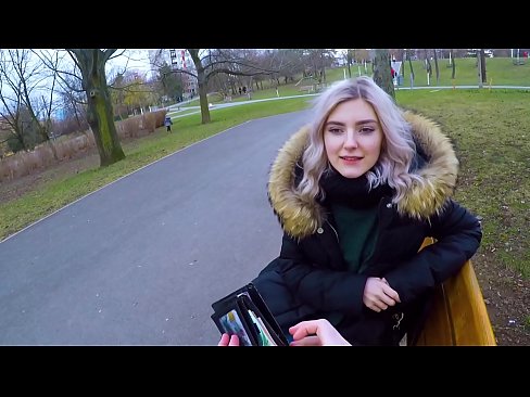 ❤️ Už pinigus nuryja karštą nepažįstamojo spermą - blowjob in the park by Eva Elfie ️ Super porno prie lt.oldsex.ru ❤
